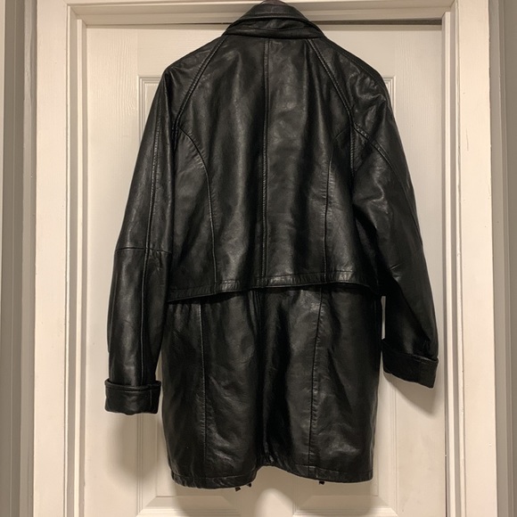 Leather jacket - Picture 2 of 2